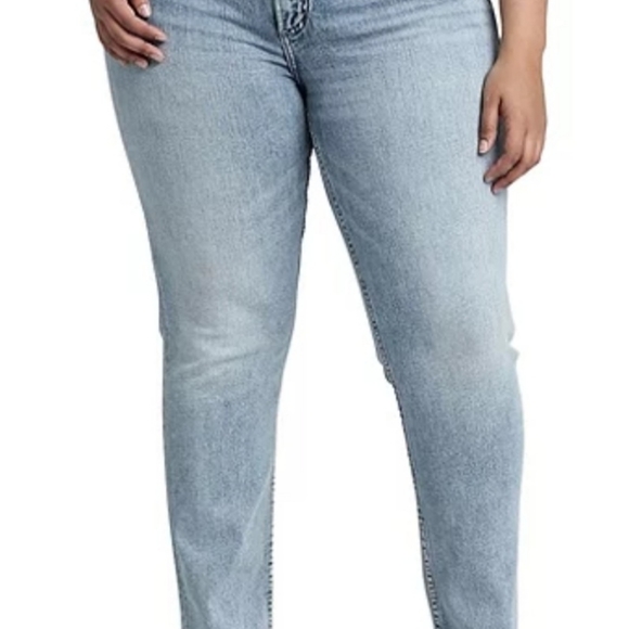 🥳Hosts Pick🥳 🆕️  Silver Elyse Jean Size 16 - Picture 3 of 9